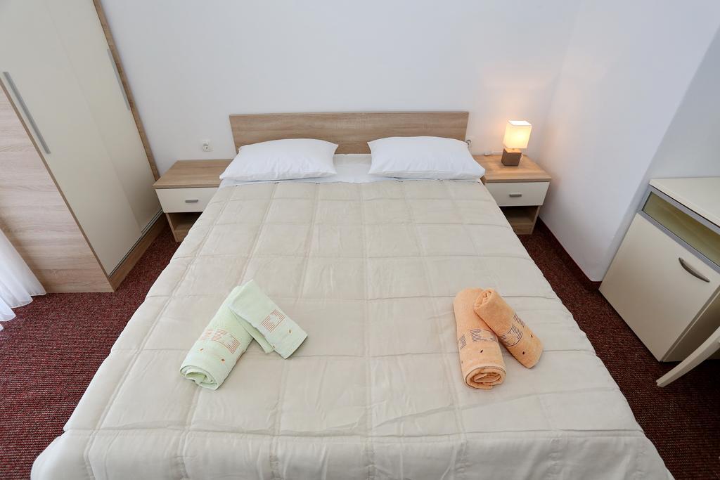 Bed&Breakfast Nada ปริฟลากา ห้อง รูปภาพ