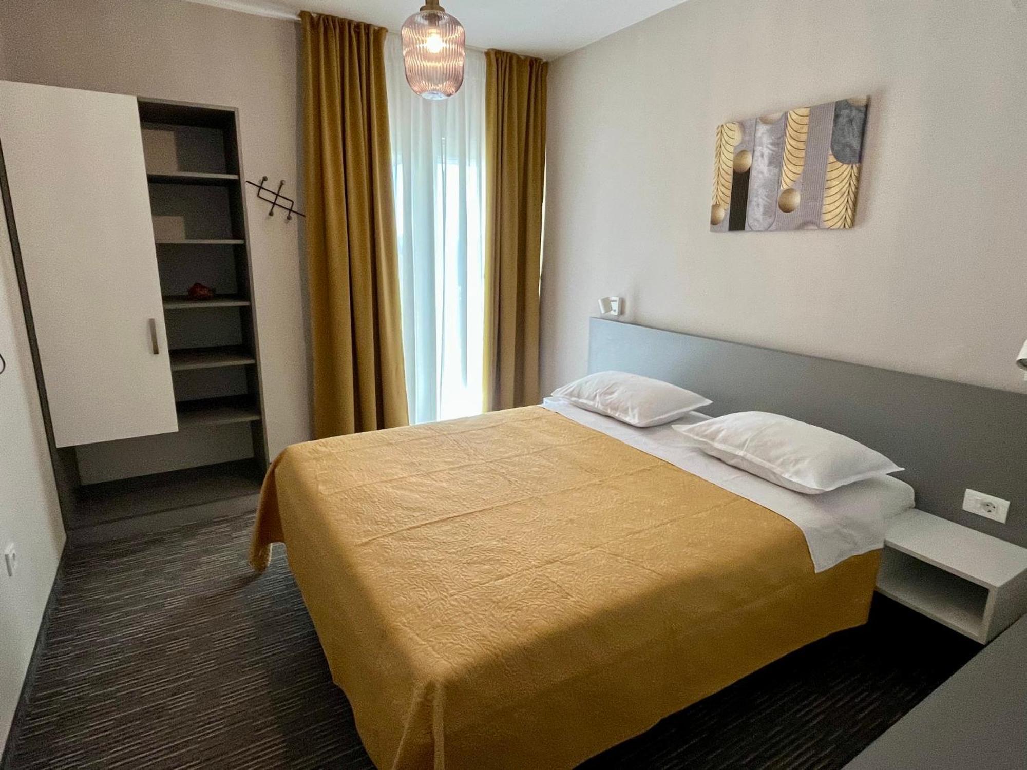 Bed&Breakfast Nada ปริฟลากา ภายนอก รูปภาพ